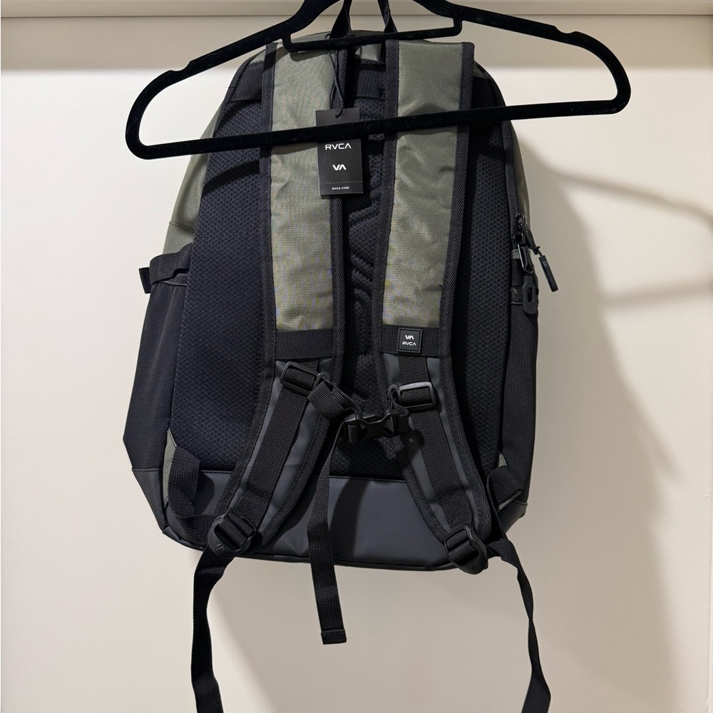 RVCA Level Up Olive Backpack - Picture 5 of 10